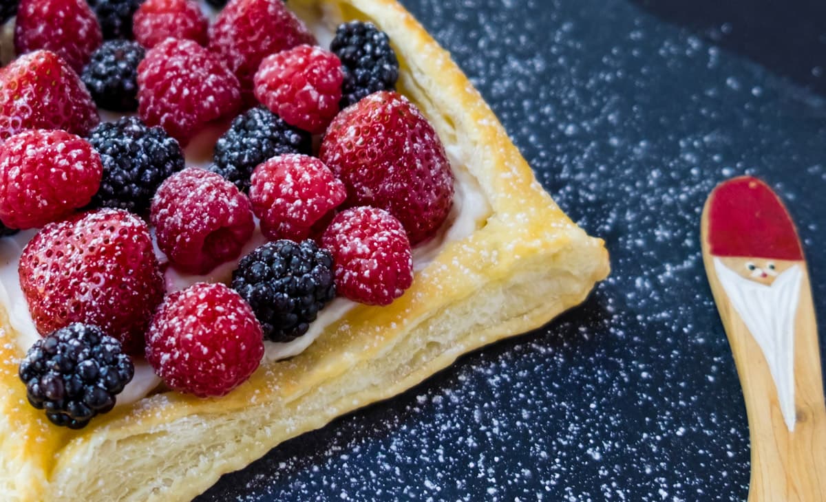 Simple Rustic Berry Tart