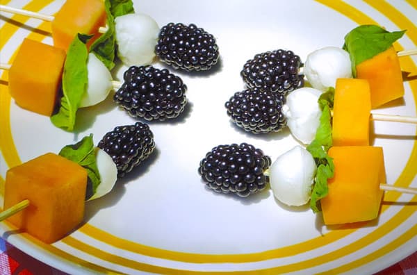 Blackberry Picnic Salad